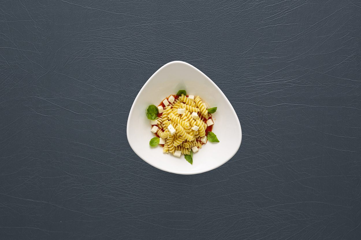 Fusilli all'emulsione di pomodoro e mozzarella